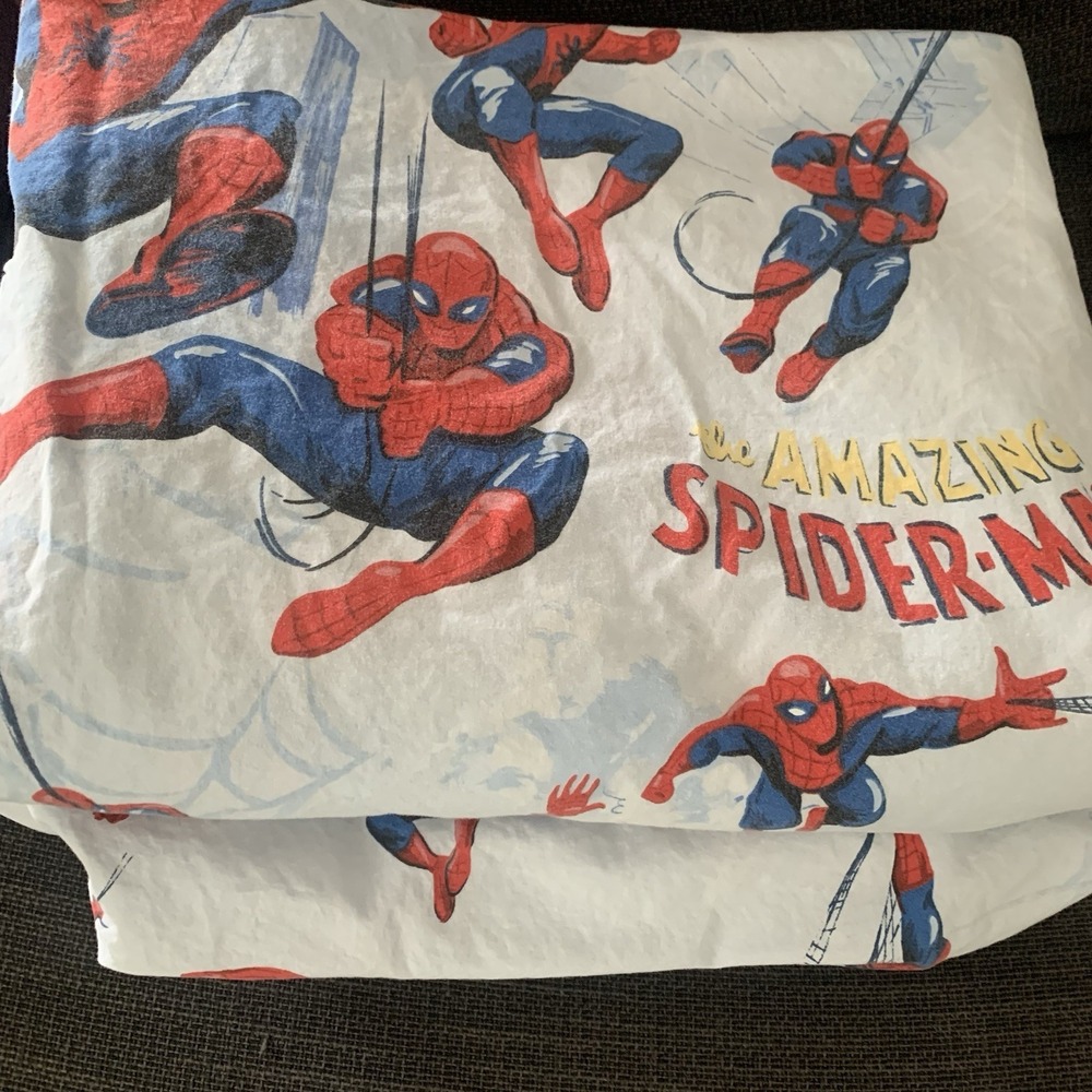 Pottery Barn Kids Marvel Comics Spiderman sheets